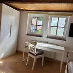 Nr7 *